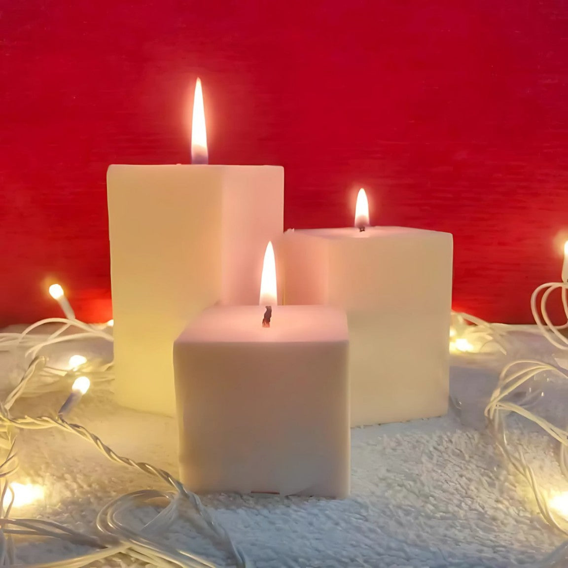 Unique Bazar: Handcrafted White Square Pillar Candle Set (3)
