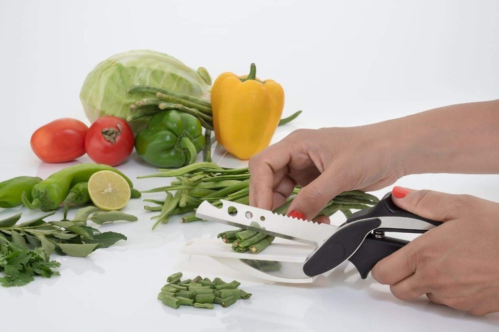 4 in 1 Stainless Vegetable Clever Cutter