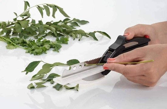 4 in 1 Stainless Vegetable Clever Cutter