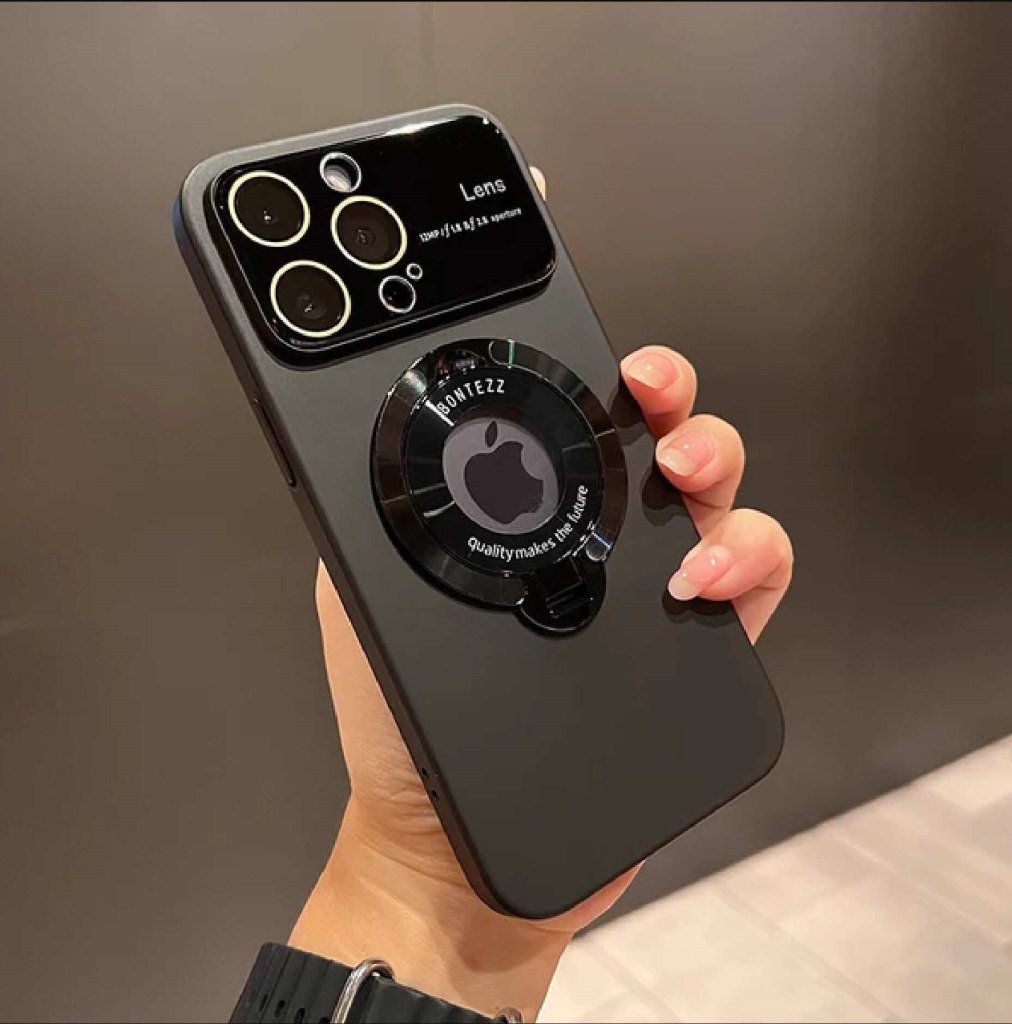 Black iPhone 15 Pro Mobile Cover