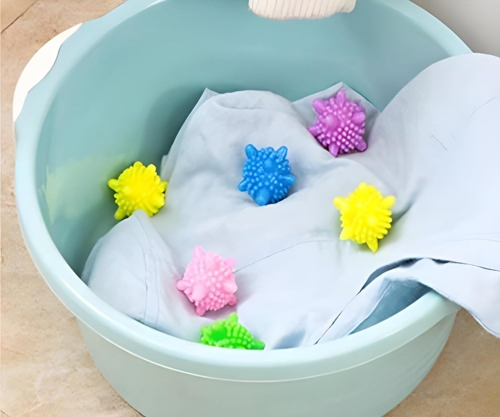 Corona Washing Machine Ball
