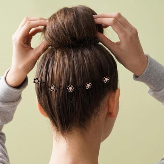 Messy Unruly Hair Bangs Clip